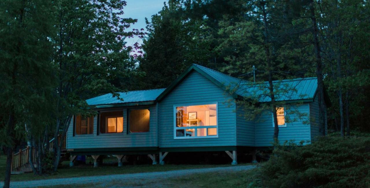 Lakair Lodge Sudbury Exterior photo